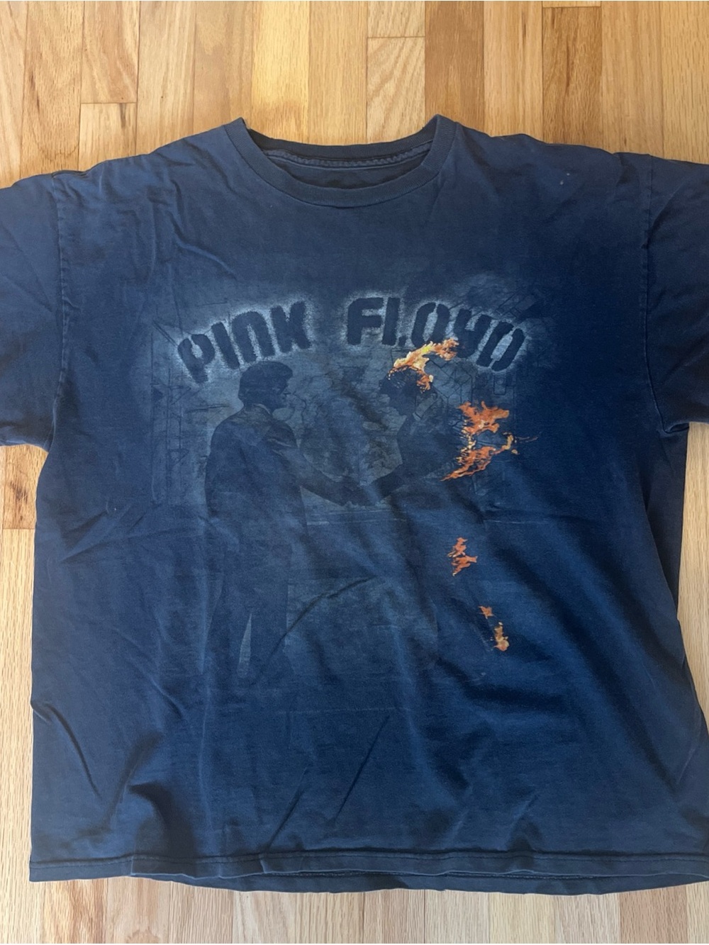 VTG Pink Floyd Band Wish You Were Here Man on Fire Shirt Large Y2K Distressed